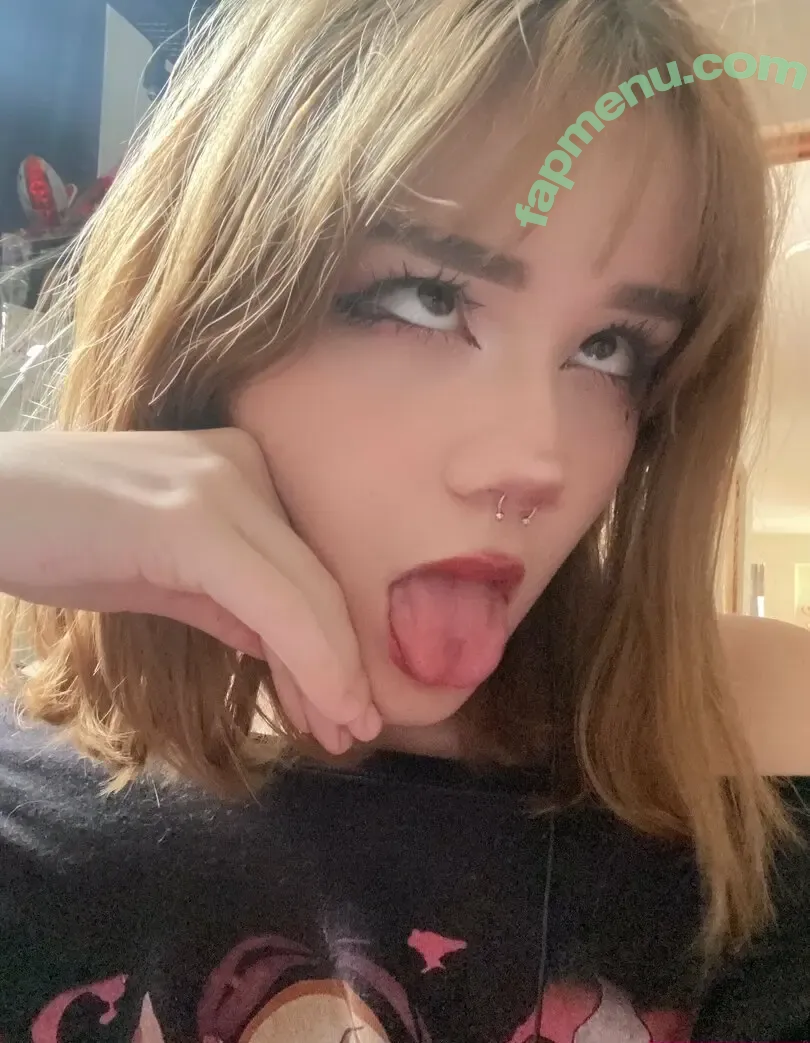mikansneeowo nude photo #0014 (mikansnee)