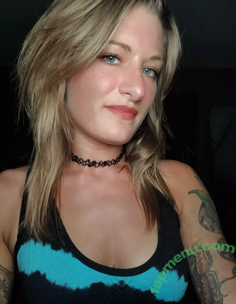 mikaylarainesfans nude photo #0047 (saveafox_rescue)