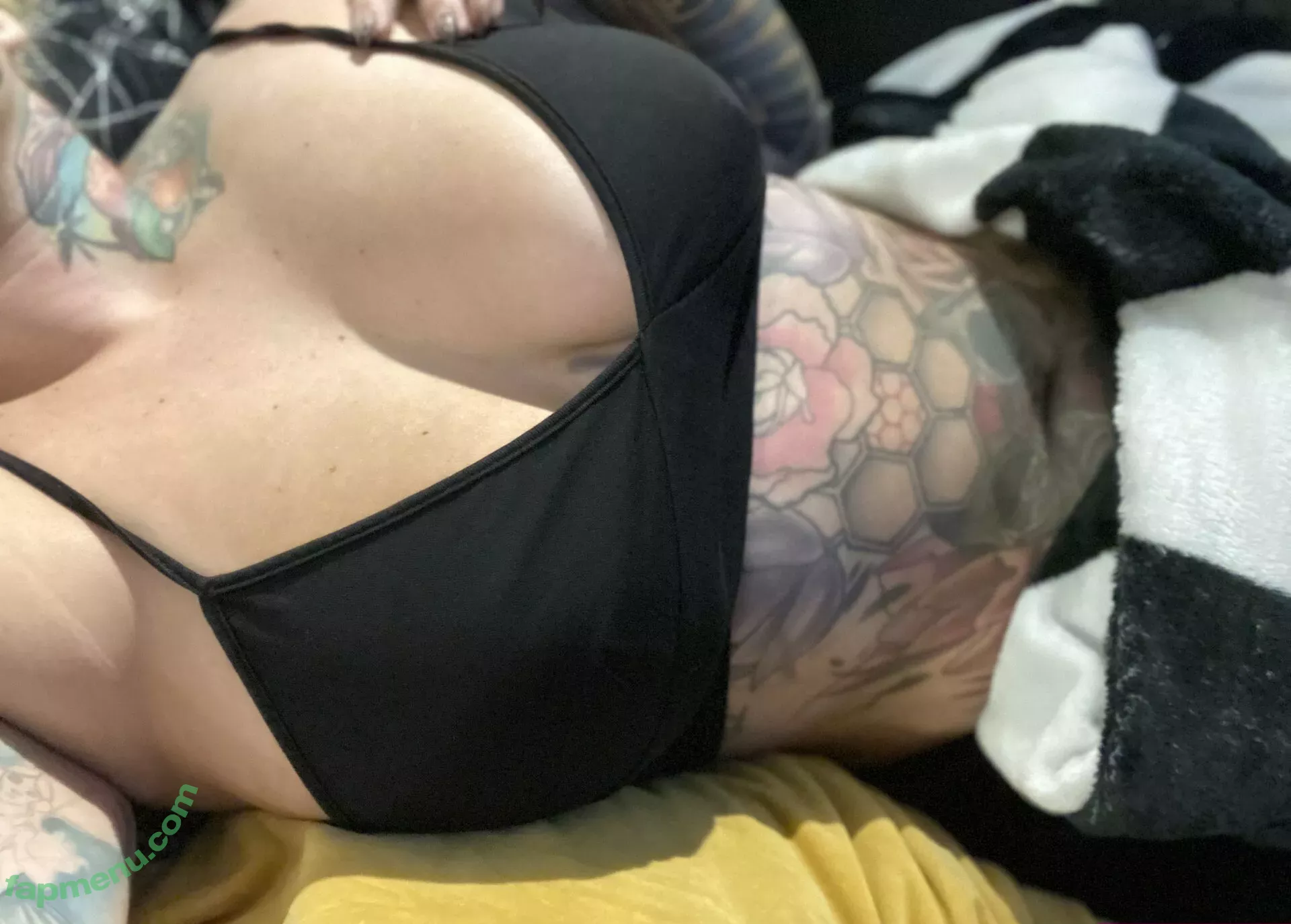 Mikaylax nude photo #0083 (mikaylaxdavis / mikaylaxfree)