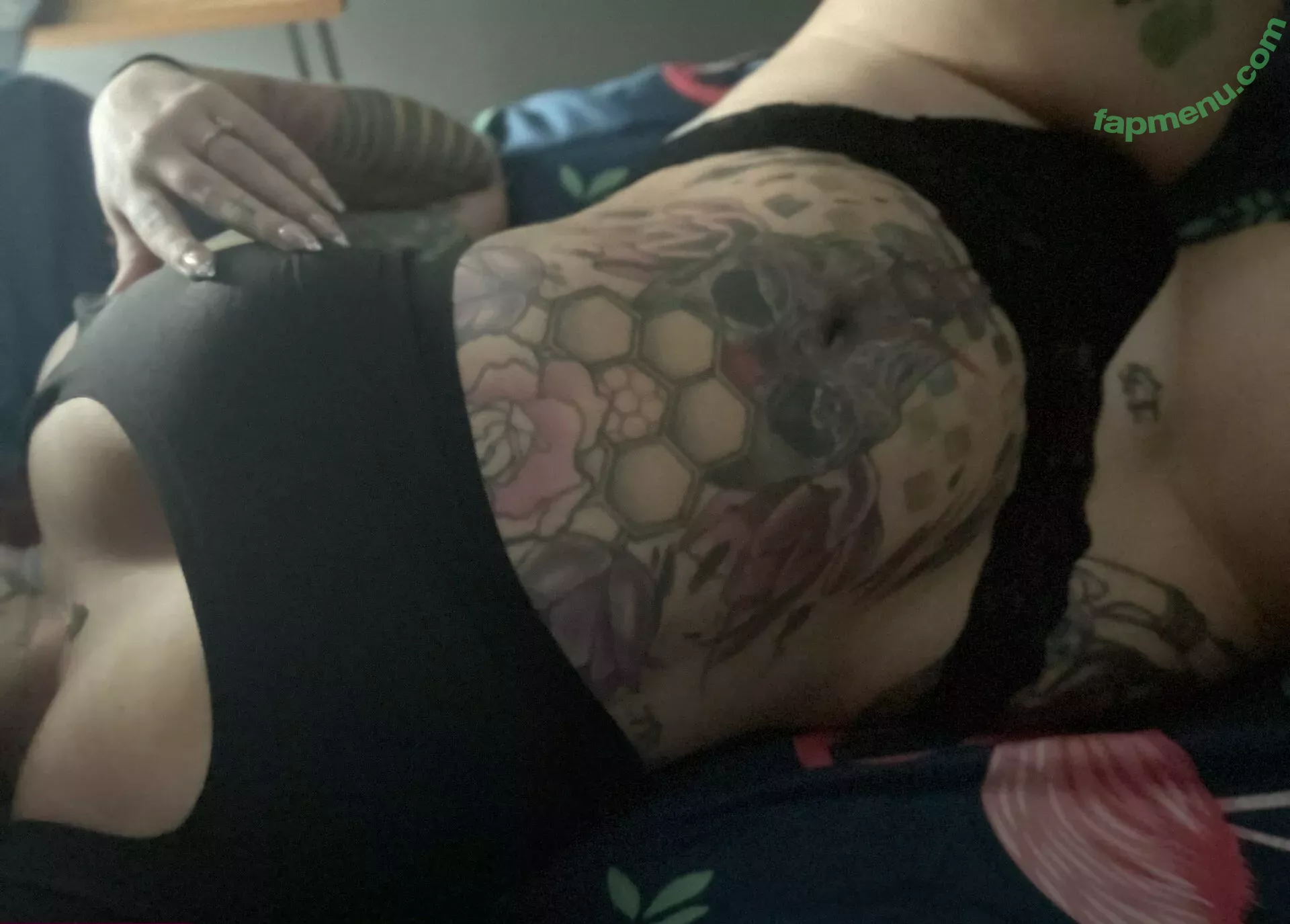 Mikaylax nude photo #0086 (mikaylaxdavis / mikaylaxfree)