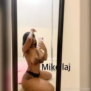 mikeilaJ nude photo #0001