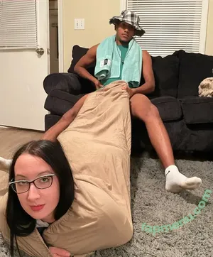  nude photo #0002