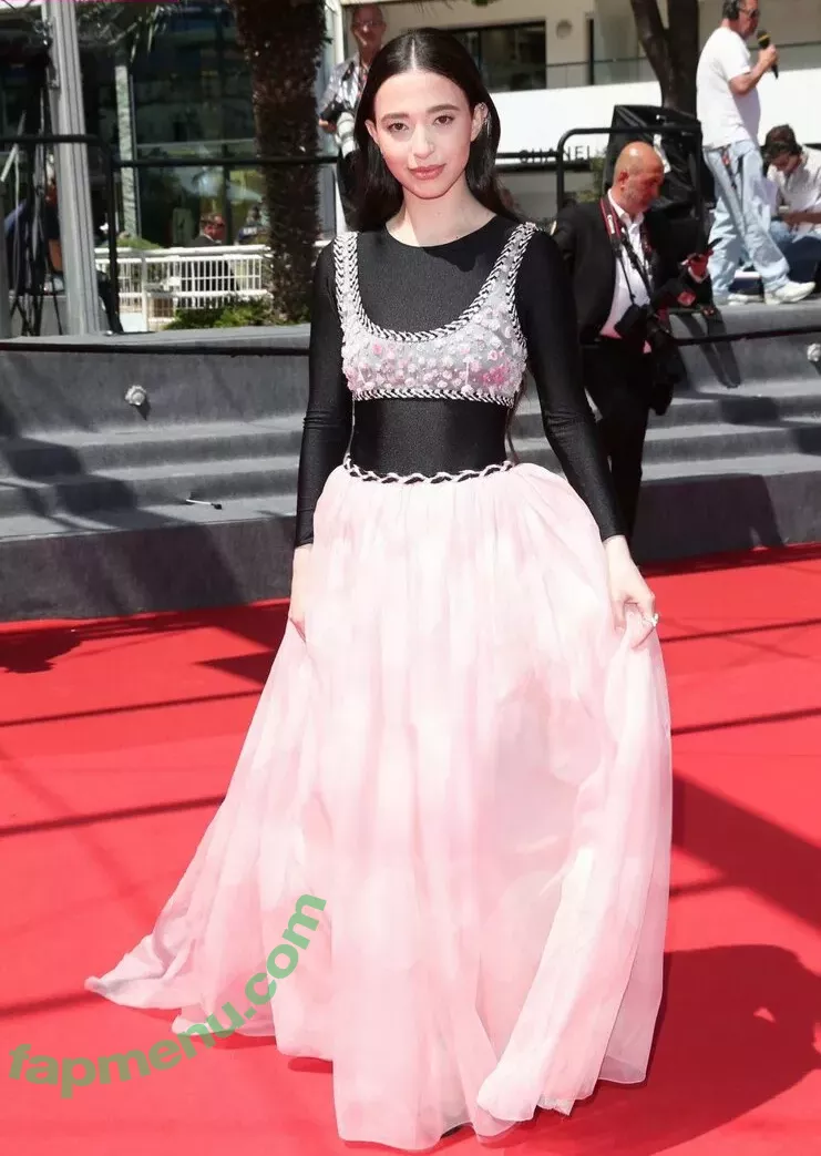 Mikey Madison nude photo #0024 (mikeymadisonsfeed)