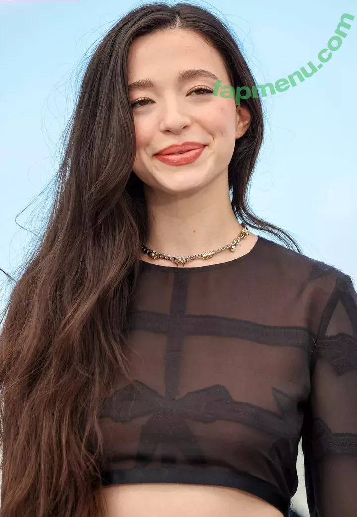 Mikey Madison nude photo #0030 (mikeymadisonsfeed)