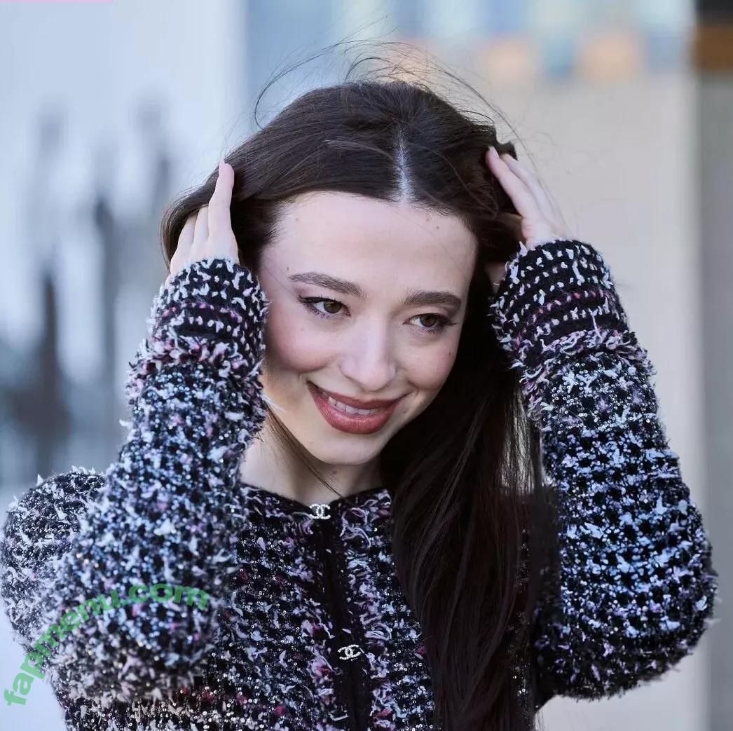 Mikey Madison nude photo #0125 (mikeymadisonsfeed)