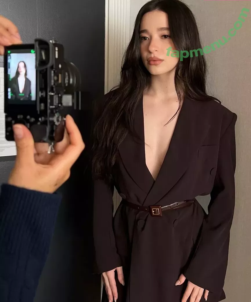 Mikey Madison nude photo #0208 (mikeymadisonsfeed)