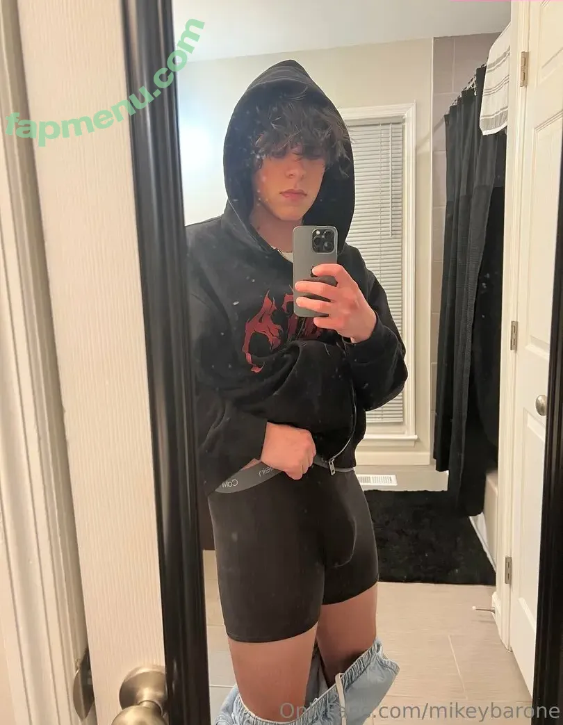 mikeybarone nude photo #0022 (mikeybarone)
