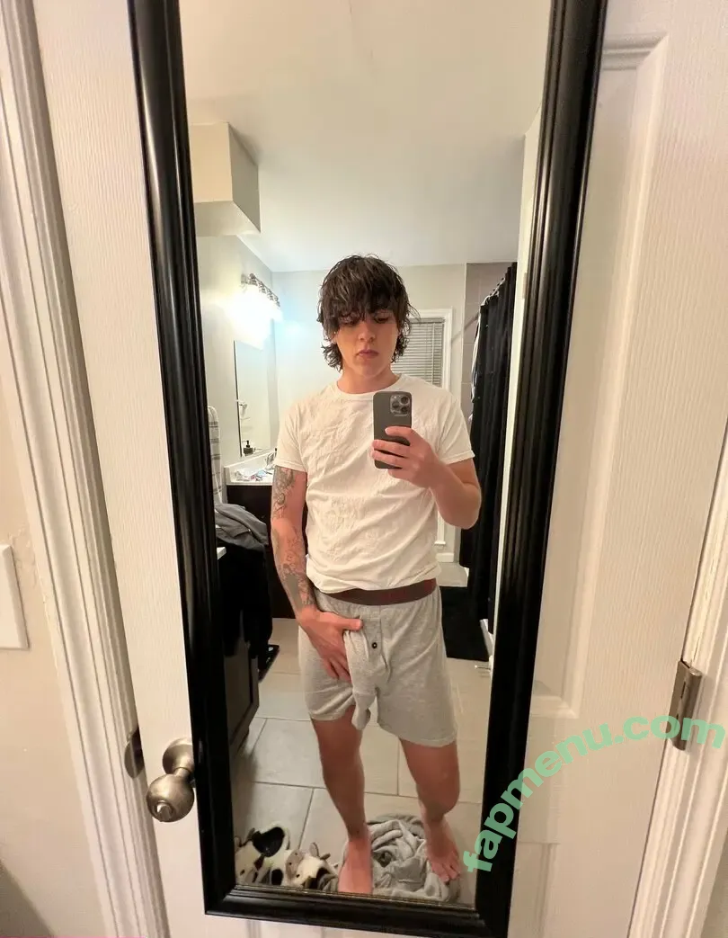 mikeybarone nude photo #0069 (mikeybarone)