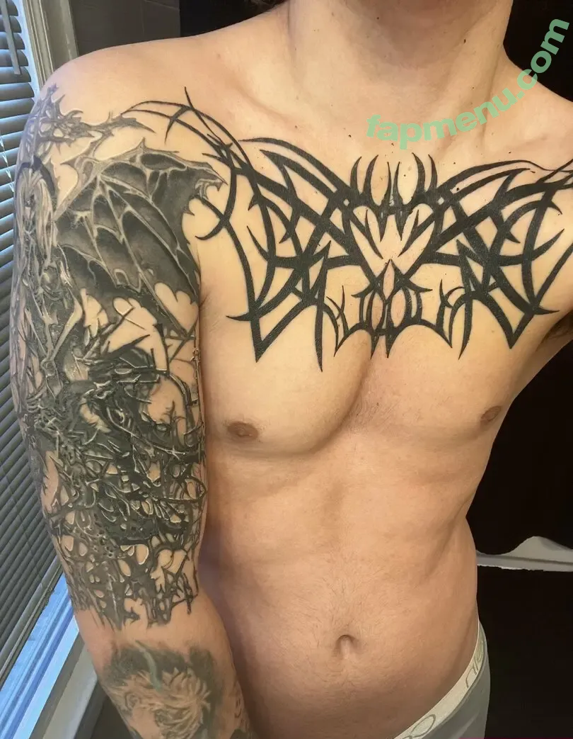 mikeybarone nude photo #0077 (mikeybarone)