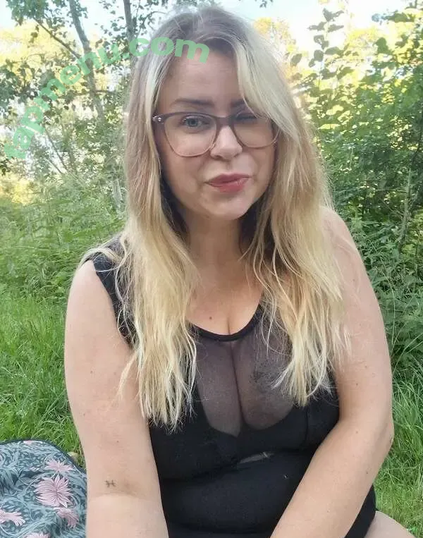 Mikeyla Marina nude photo #0012 (mikaelamarina / mikaelavmarina)