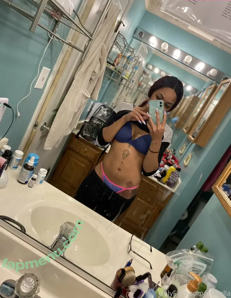 mikialla nude photo #0002 (lovemicky__)