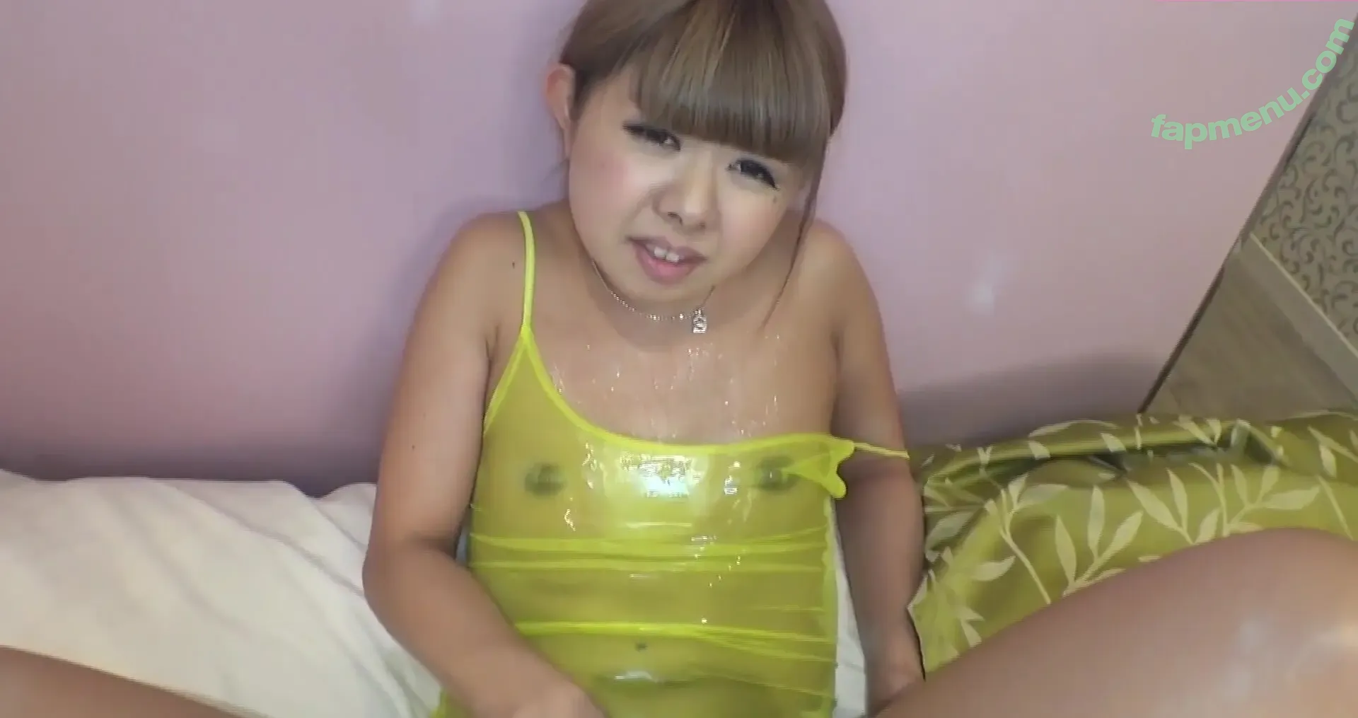 mikichan nude photo #0017 (mikichan)