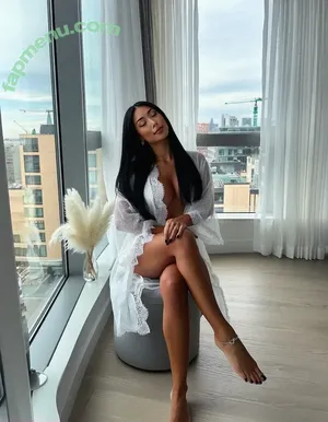  nude photo #0002