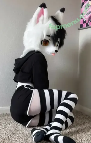 Mikiwoof / Miki the Wolf / Mikiwolf / miki.woof nude photo #0006