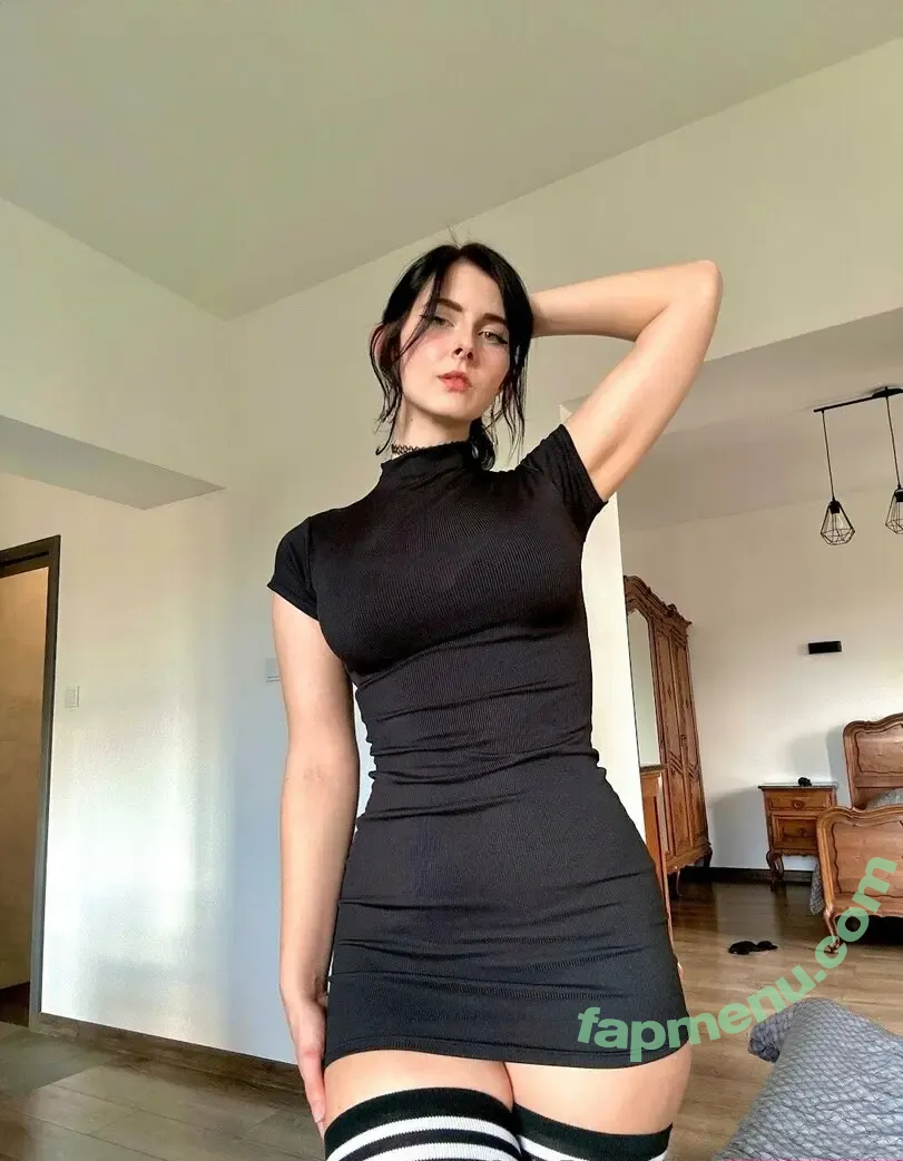 Miko Miau nude photo #0171 (miau.miko / miko_miau)