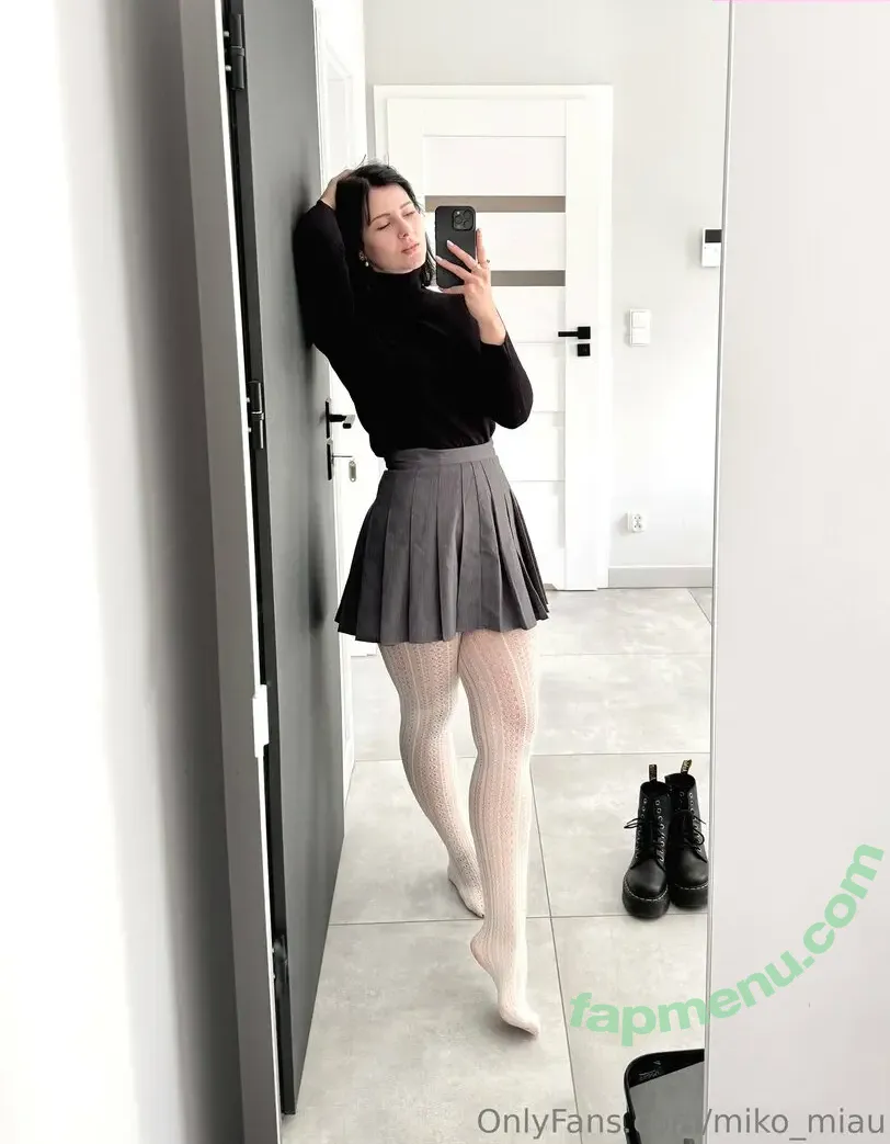 Miko Miau nude photo #0470 (miau.miko / miko_miau)