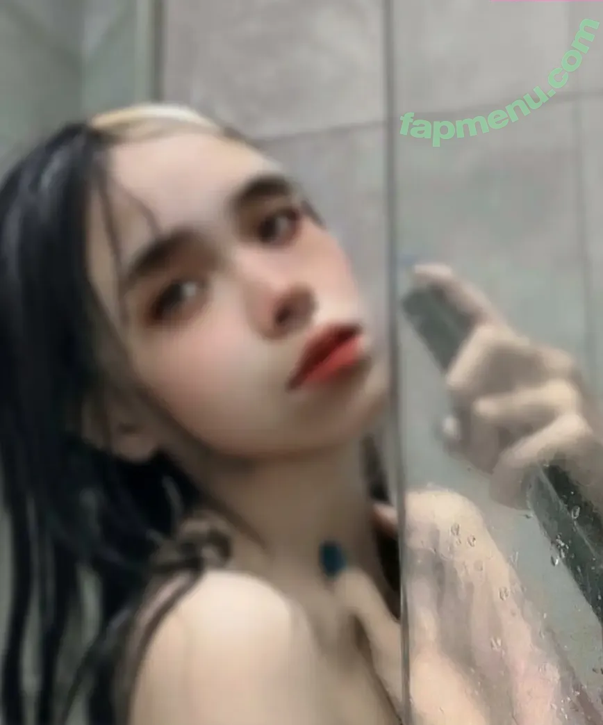 mikoqiqi_ nude photo #0032 (mikoqqii / miqibabyvip)