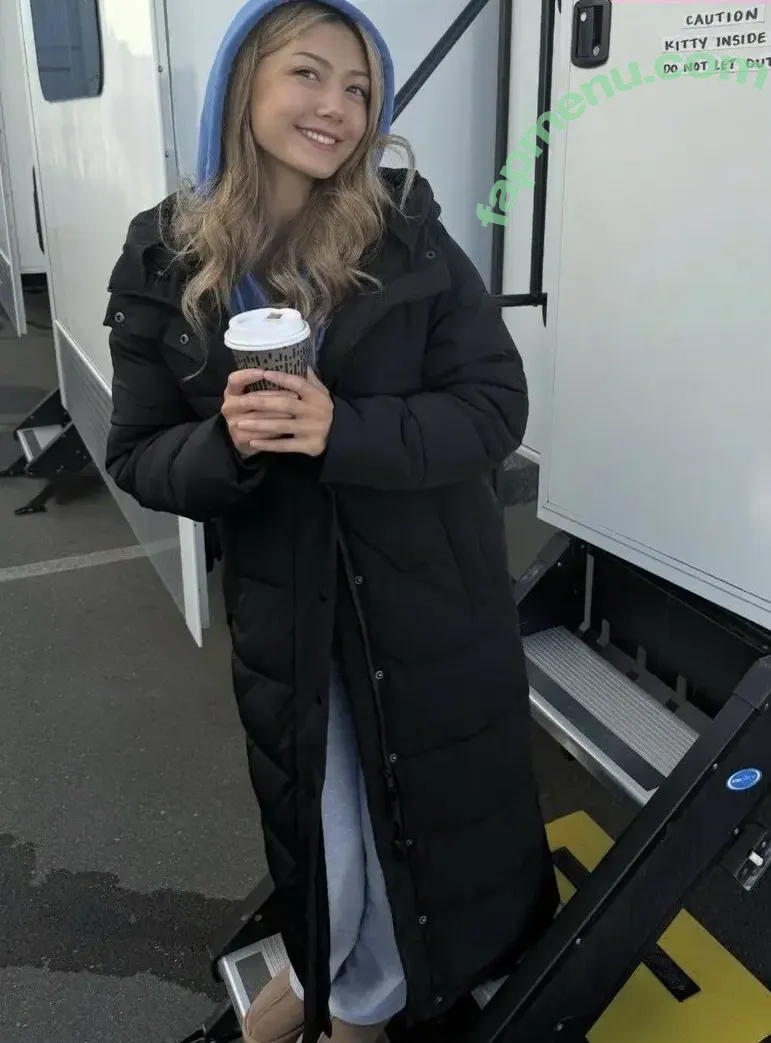 Miku Martineau nude photo #0089 (miku.martineau)