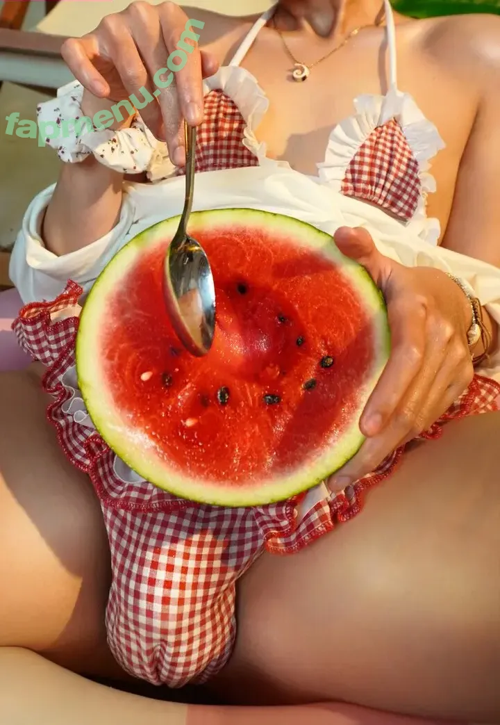 Mikun Nyan nude photo #0110 (mikunnyan / mikunnyan_)