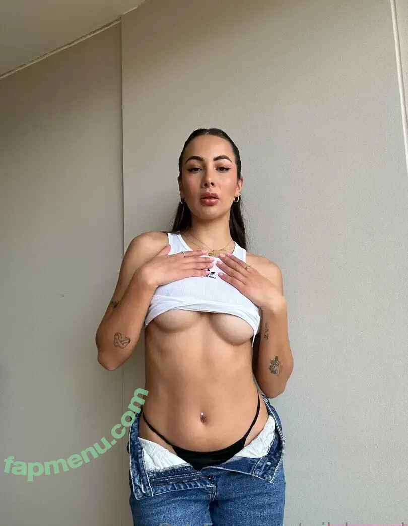 Mila Bernal nude photo #0230 (milabernal / milabernalp)