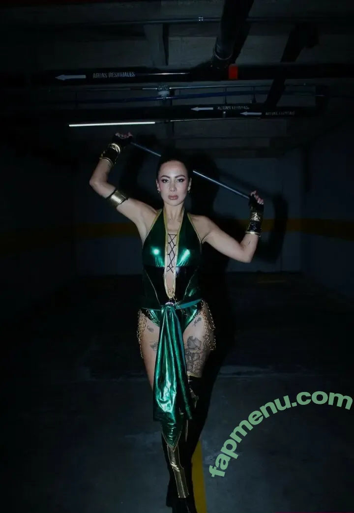 Mila Bernal nude photo #0284 (milabernal / milabernalp)