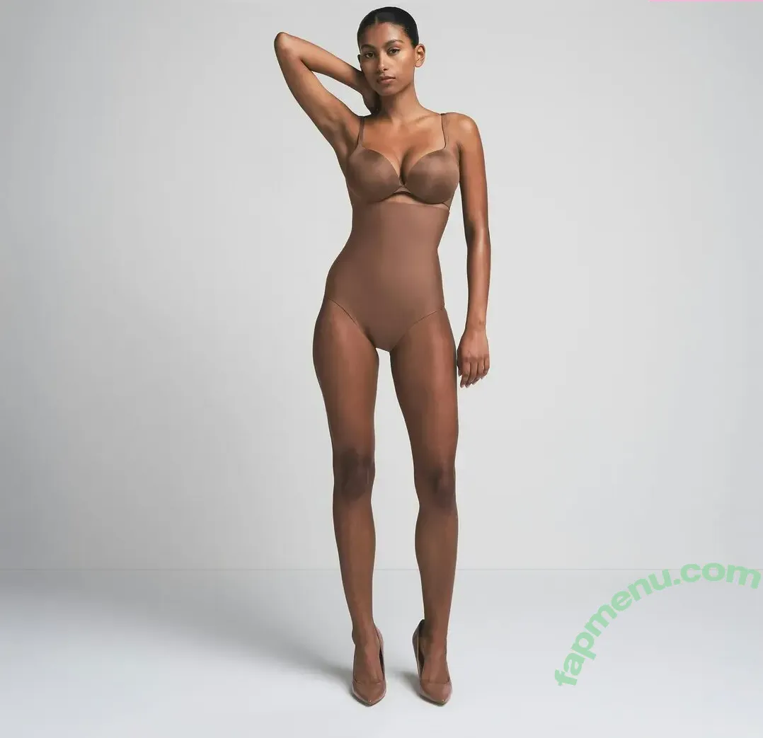 Mila Cabrera nude photo #0054 (milacabrerar)