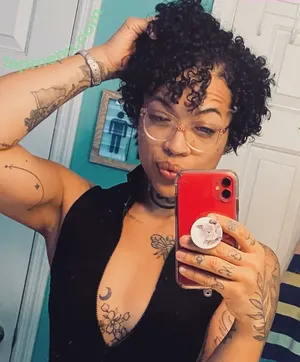 Mila Hooper / Bodiesbymila / exclusivemila nude photo #0013