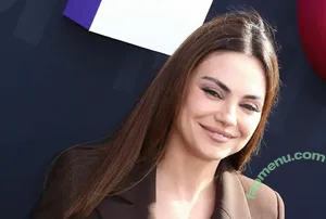 Mila Kunis / MilaKunisv / kunismilaonline / milakunis nude photo #0941