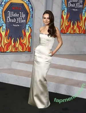 Mila Kunis / MILAKUNISV / milakunis nude photo #0972