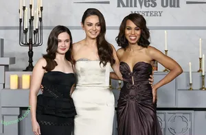 Mila Kunis / MILAKUNISV / milakunis nude photo #0975