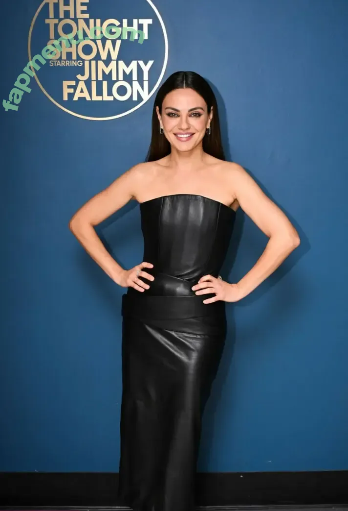 Mila Kunis nude photo #0977 (MILAKUNISV / milakunis)