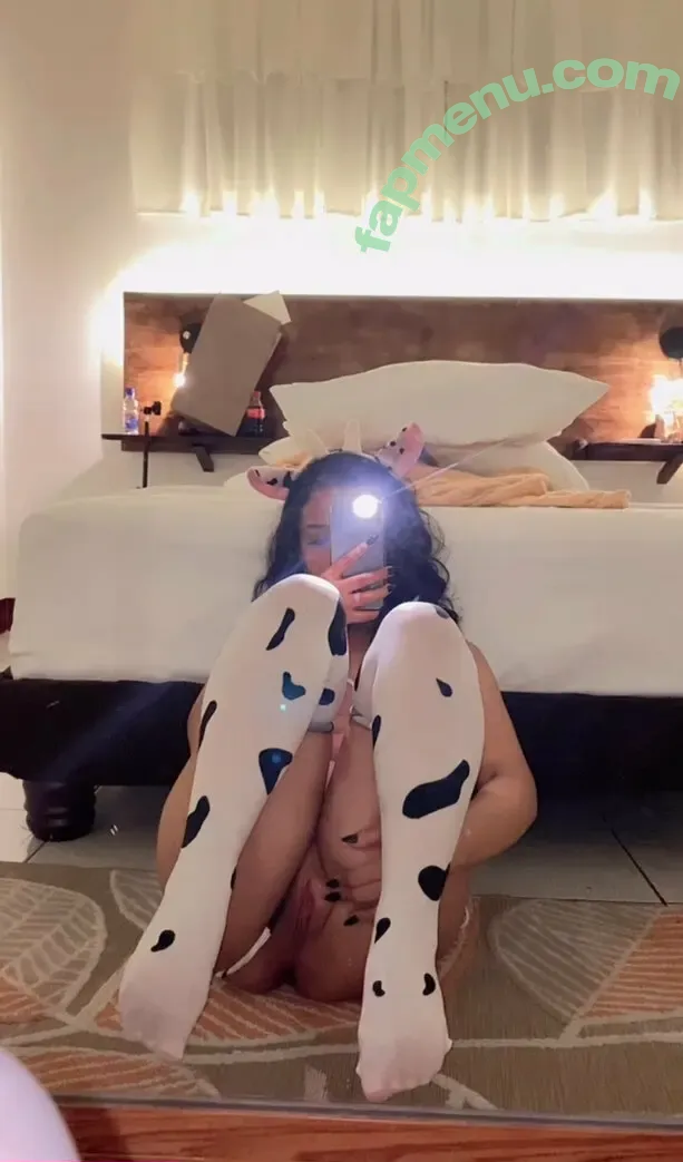 mila.kush nude photo #0008 (milakushn_)