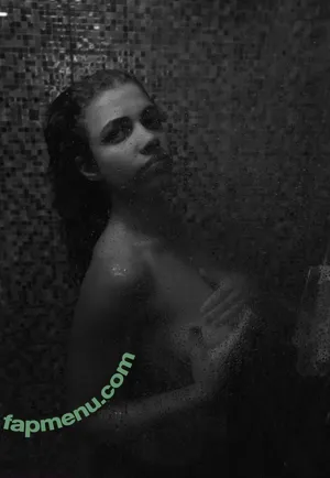 Mila Refacho / Gaja do meteoro / milamontexo / milarefacho nude photo #0316