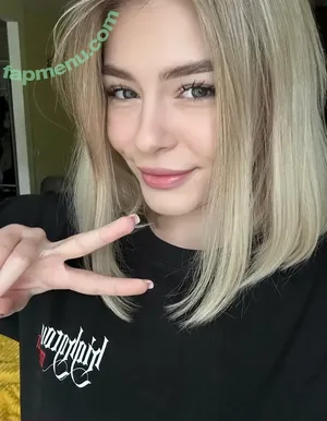 milabbyfree / milabaaby nude photo #0001
