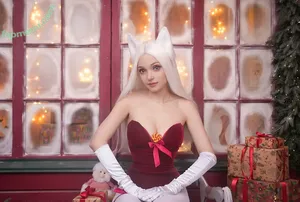 milacoser / milka_cosplay nude photo #0006