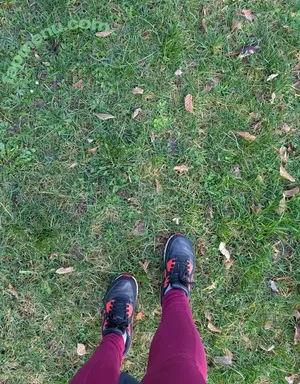 milafeet261 / camillaasmr nude photo #0018