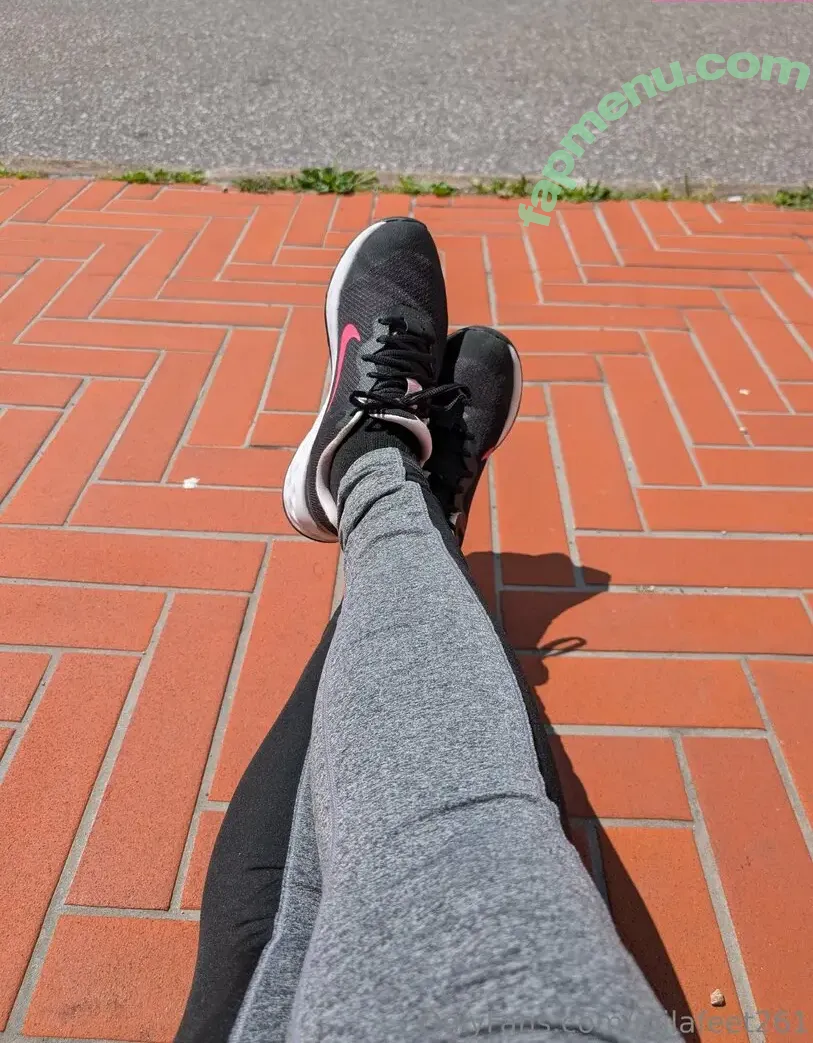 milafeet261 nude photo #0019 (camillaasmr)