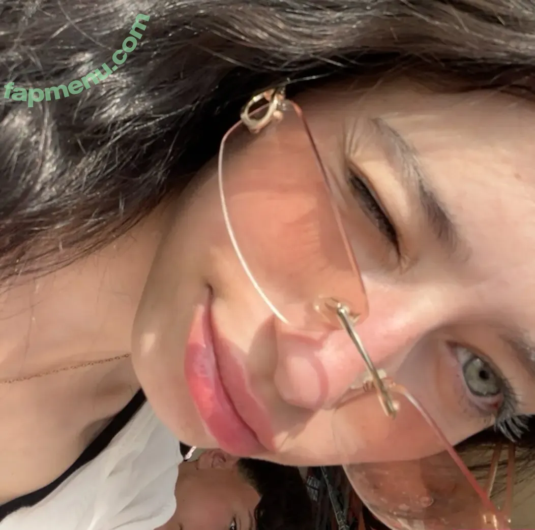 Milagros Seghi nude photo #0202 (milagros_seghi / miliseghi)