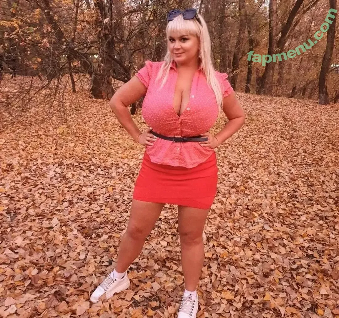 milakuznetsova nude photo #0005 (milakuznetsova)