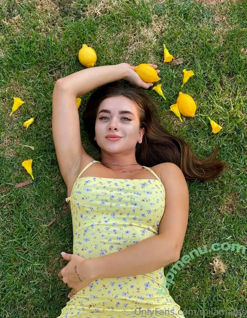 milamarss nude photo #0087 (therealmilamars)