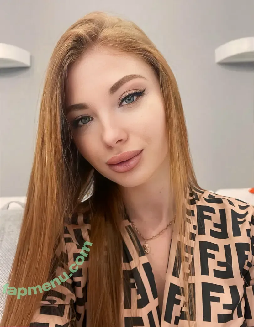 milana_qu nude photo #0028 (milana.kuhilava)