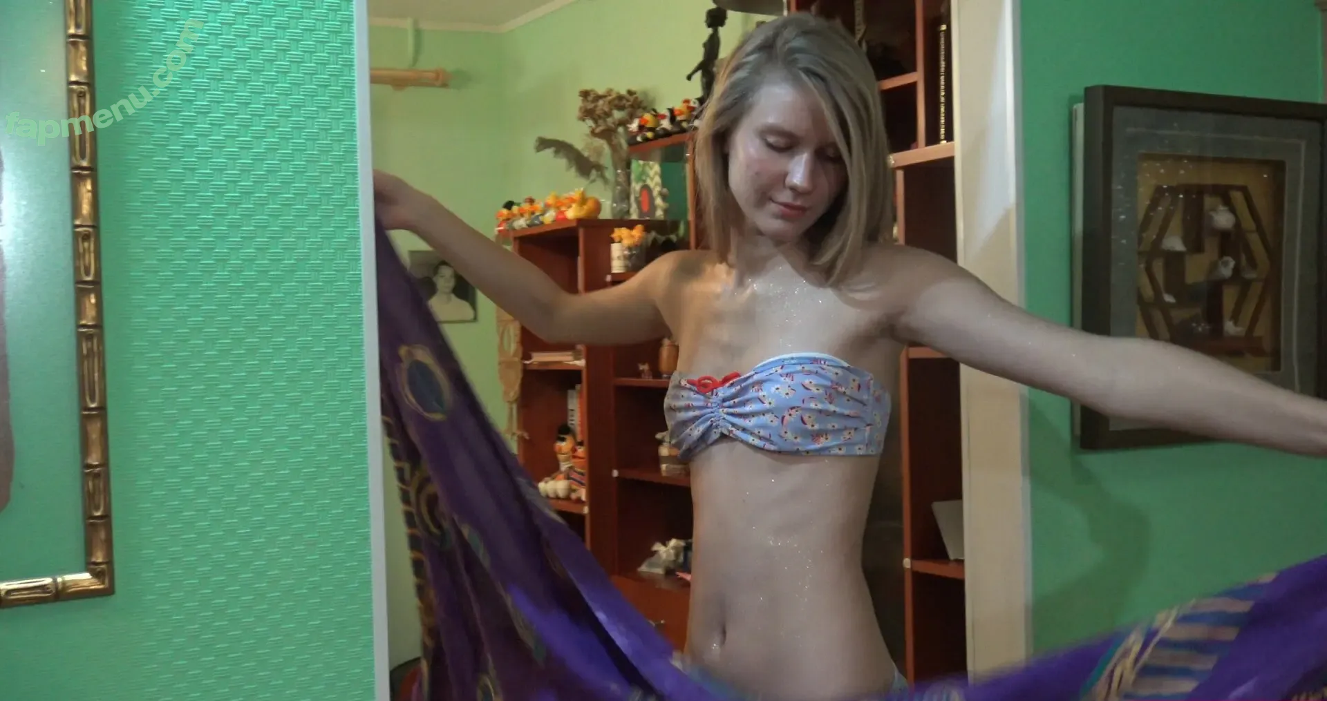 Milana Rudnik nude photo #0028 (milanaphoenix)