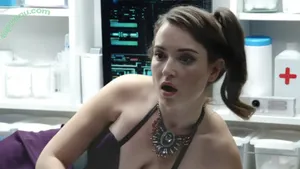 Milana Vayntrub / AT&T Girl / mintmilana nude photo #0046