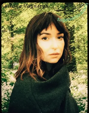 Milana Vayntrub / AT&T Girl / mintmilana nude photo #0070