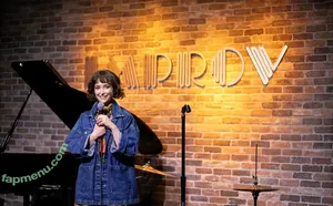 Milana Vayntrub / AT&T Girl / mintmilana nude photo #0077