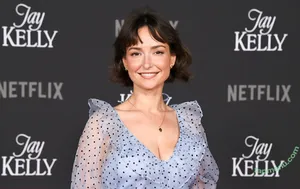 Milana Vayntrub / AT&T Girl / mintmilana nude photo #0090