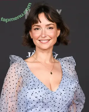 Milana Vayntrub / AT&T Girl / mintmilana nude photo #0107