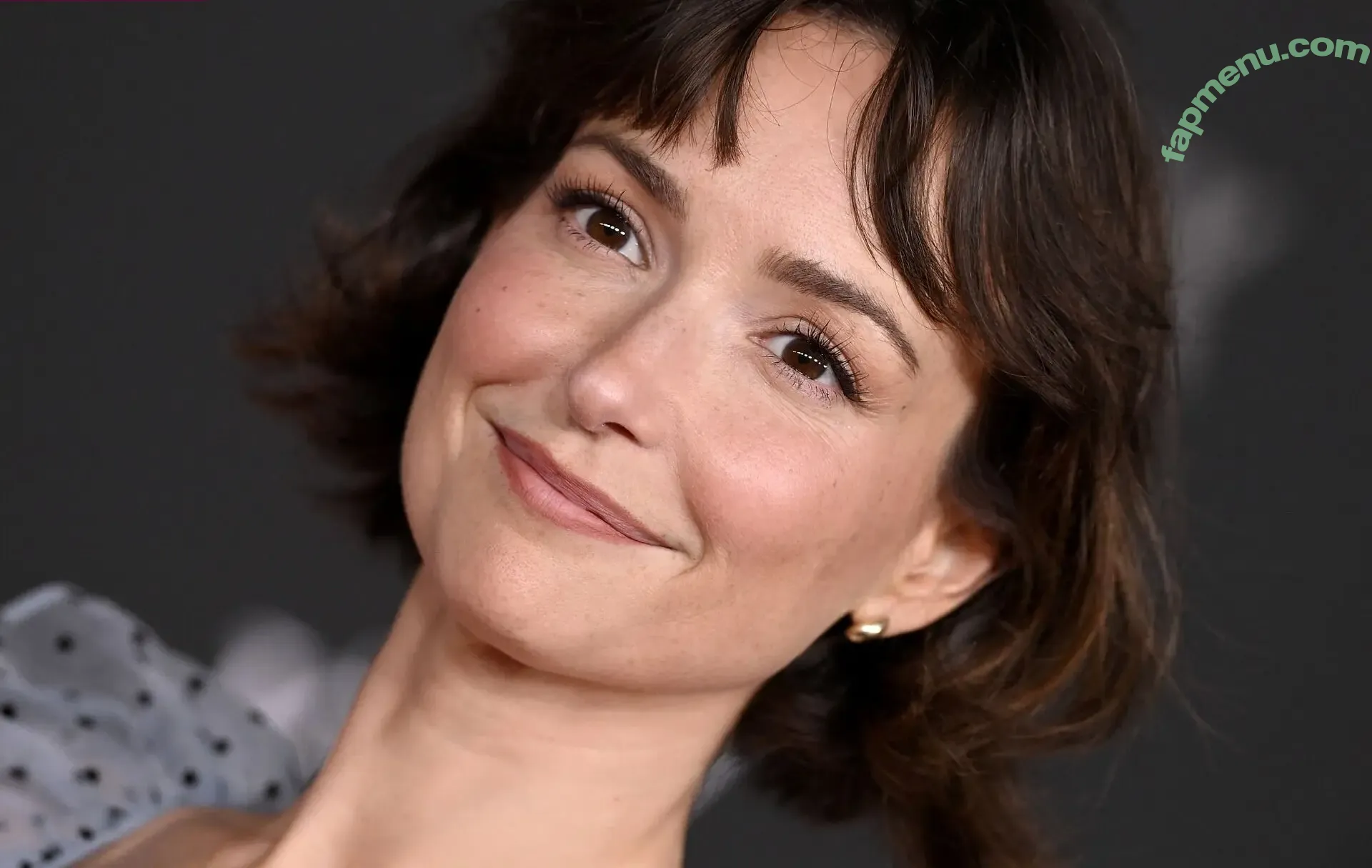 Milana Vayntrub nude photo #0084 (AT&T Girl / mintmilana)