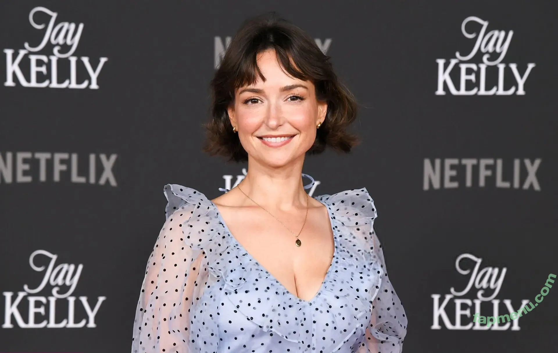 Milana Vayntrub nude photo #0090 (AT&T Girl / mintmilana)