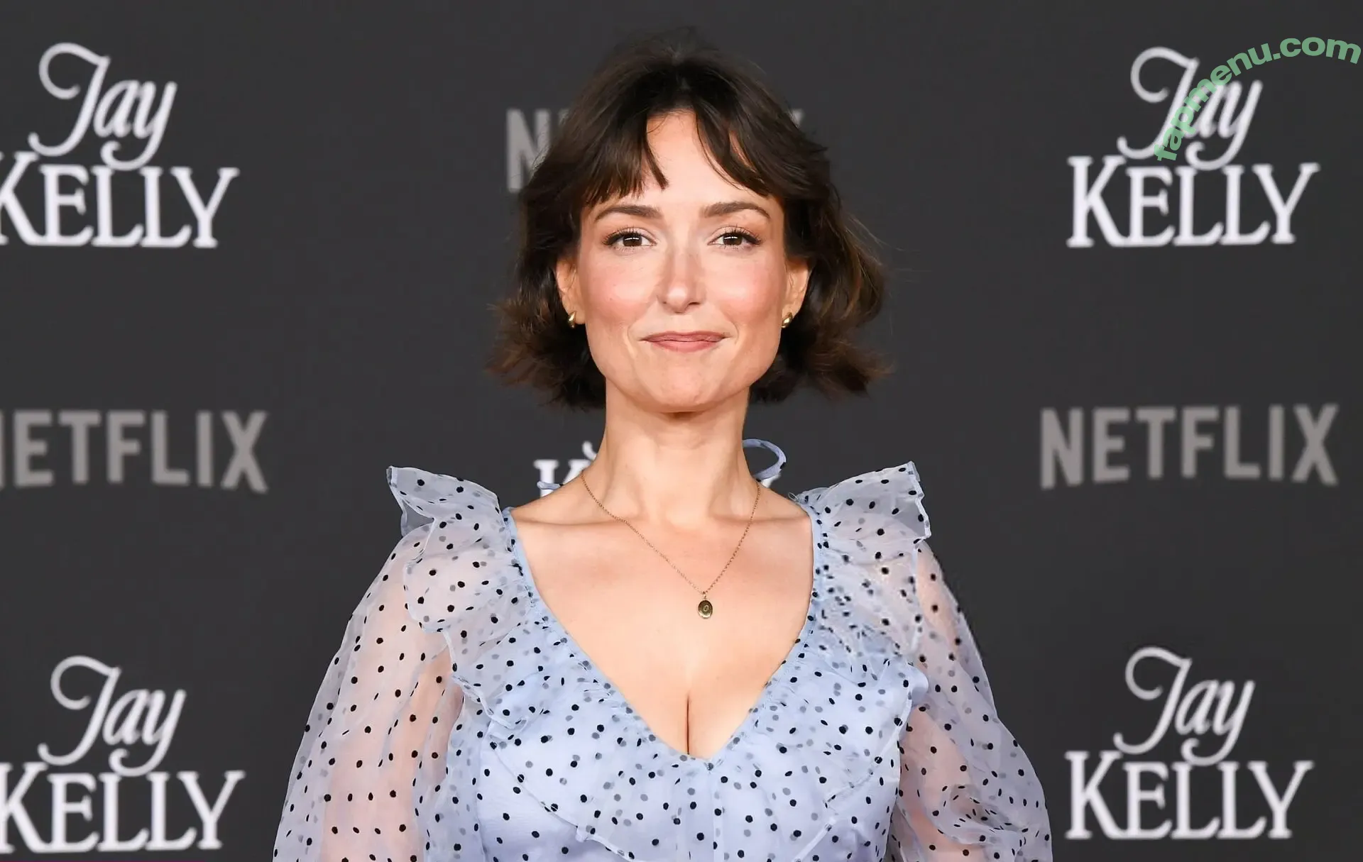 Milana Vayntrub nude photo #0092 (AT&T Girl / mintmilana)